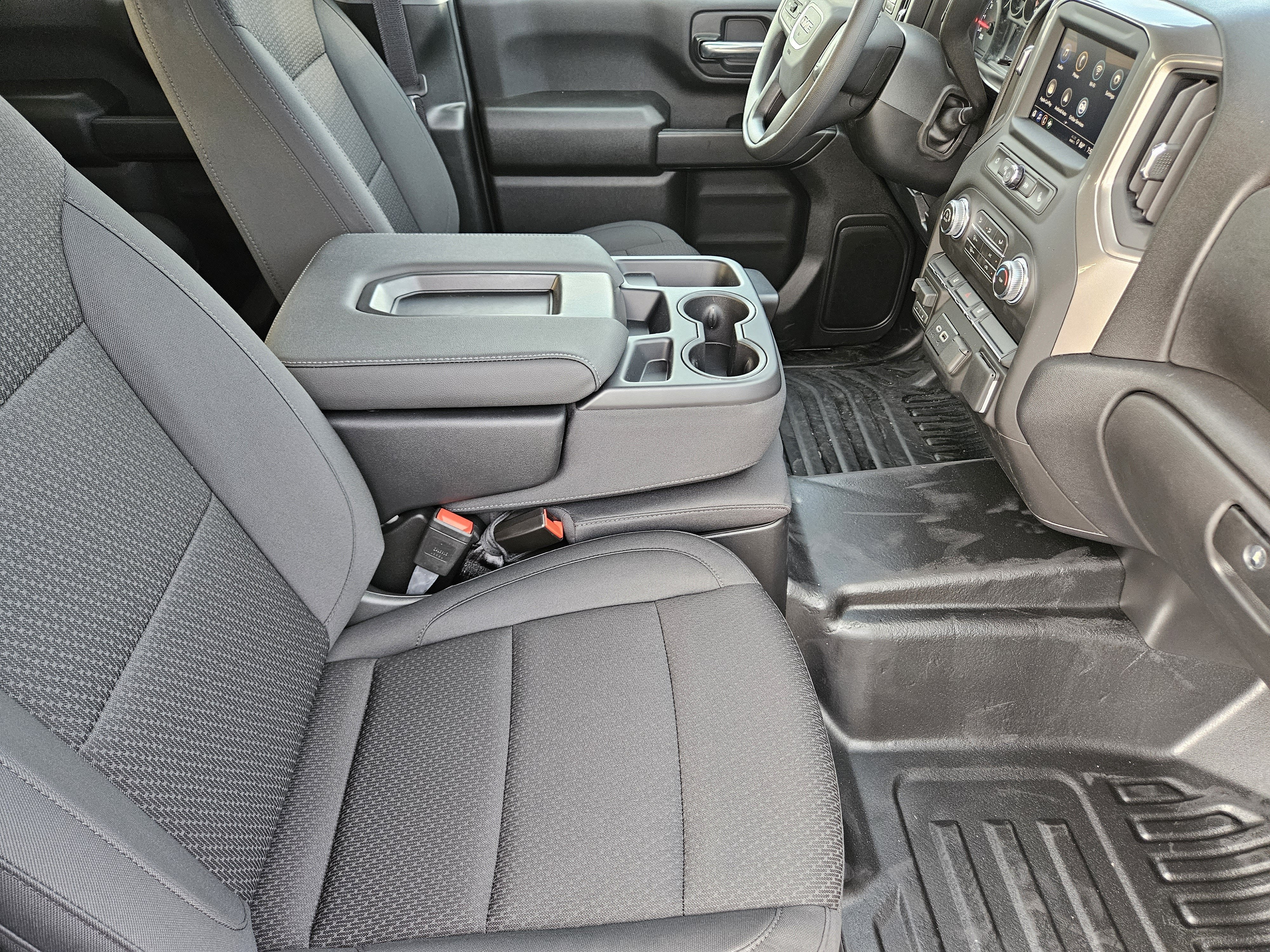 2026 GMC Sierra 3500HD CC Pro