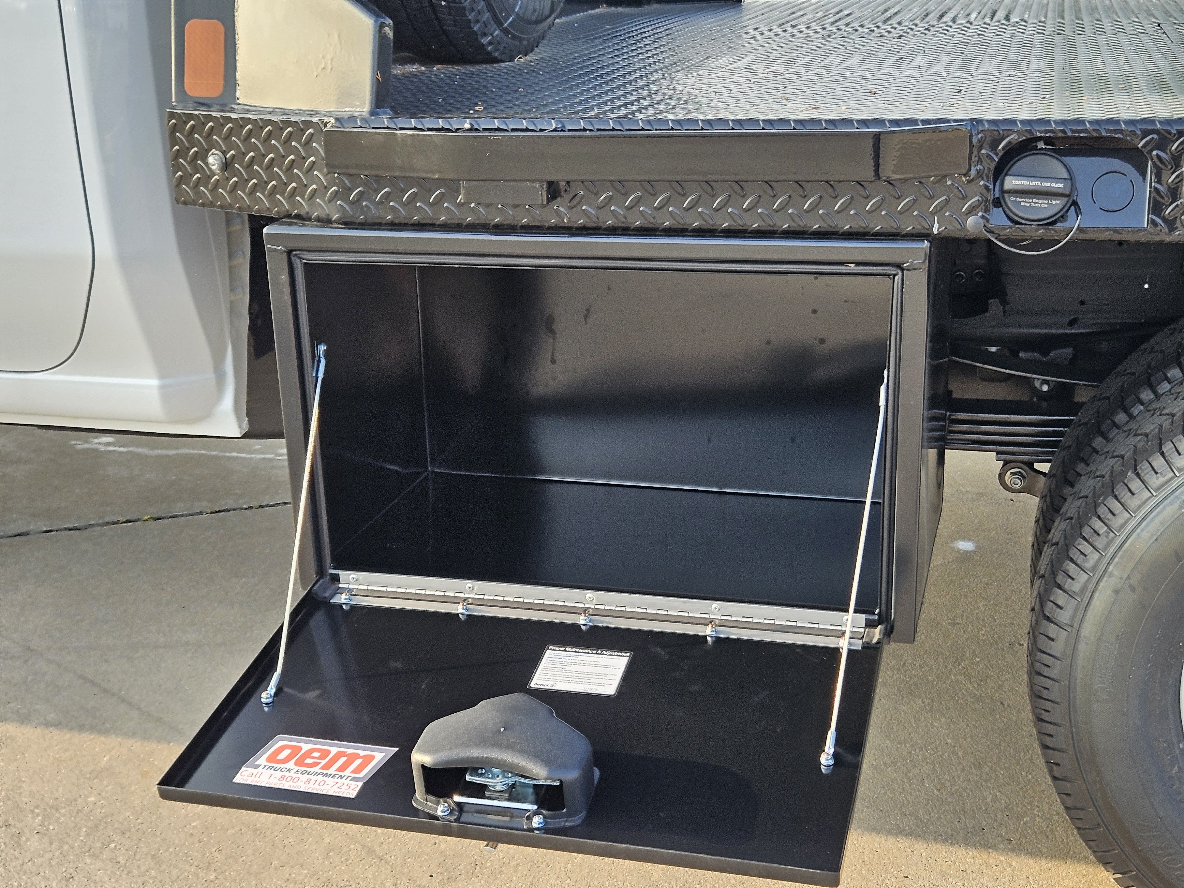 2026 GMC Sierra 3500HD CC Pro