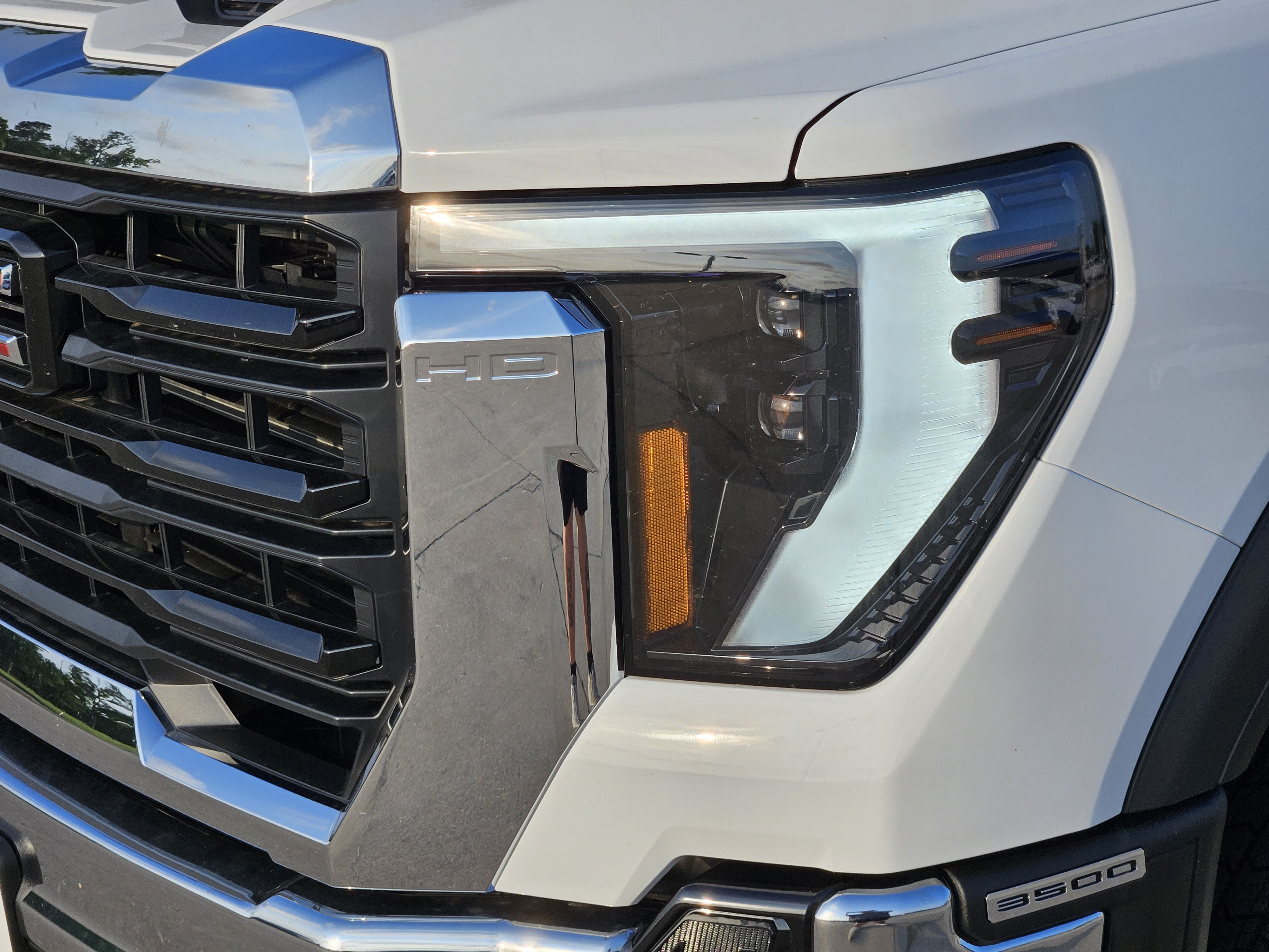 2026 GMC Sierra 3500HD CC Pro