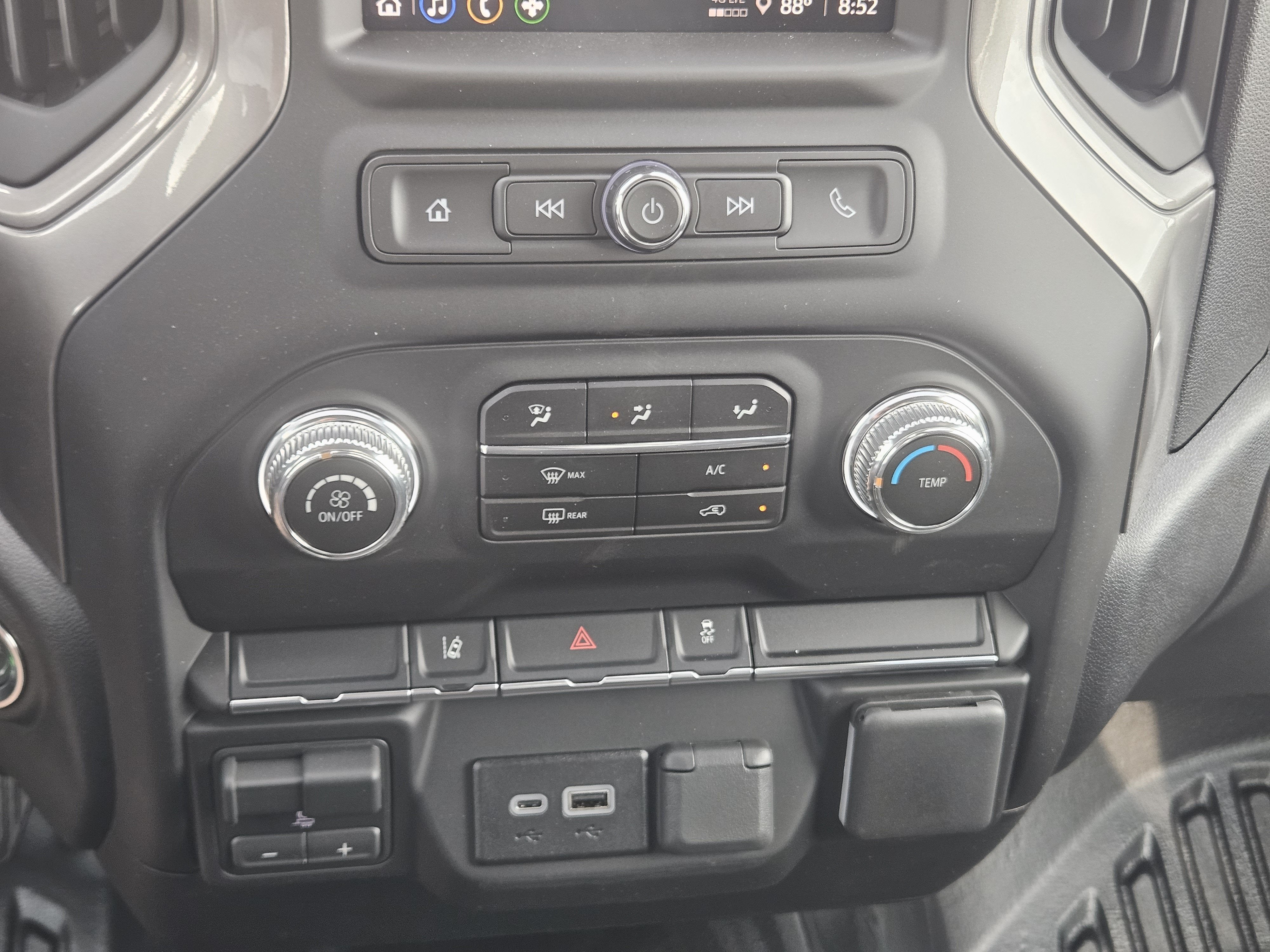 2026 GMC Sierra 3500HD CC Pro