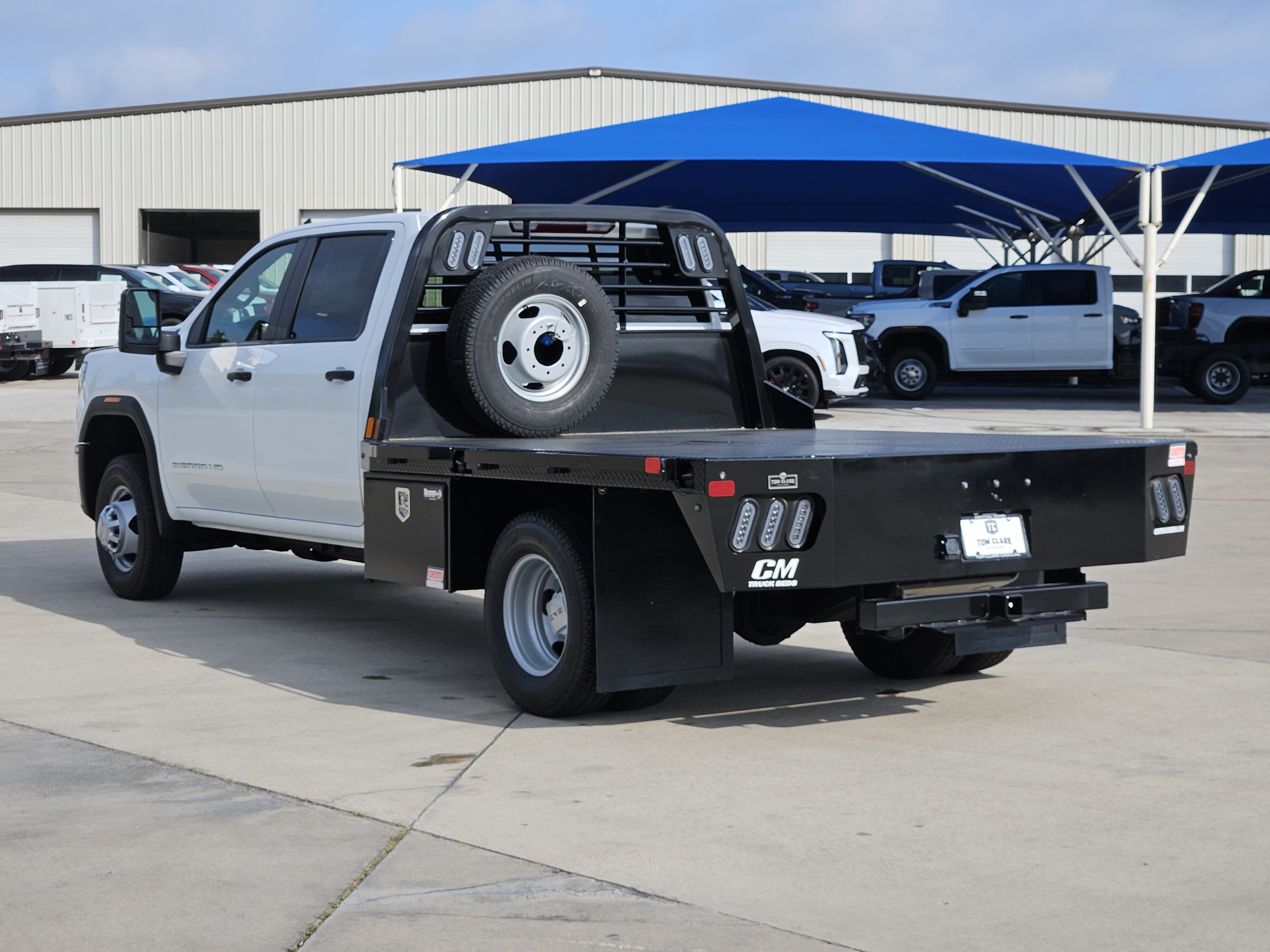 2026 GMC Sierra 3500HD CC Pro