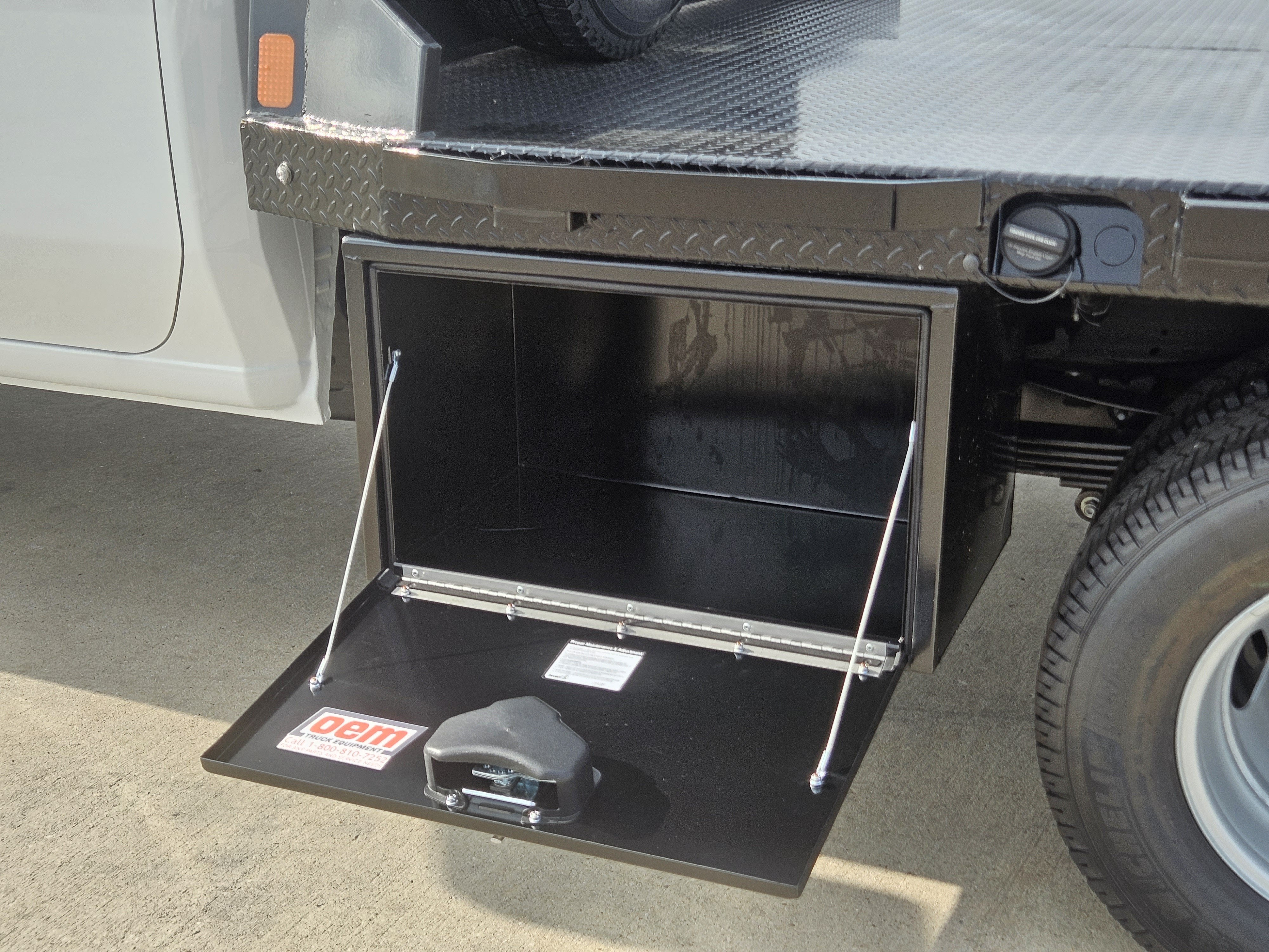 2026 GMC Sierra 3500HD CC Pro