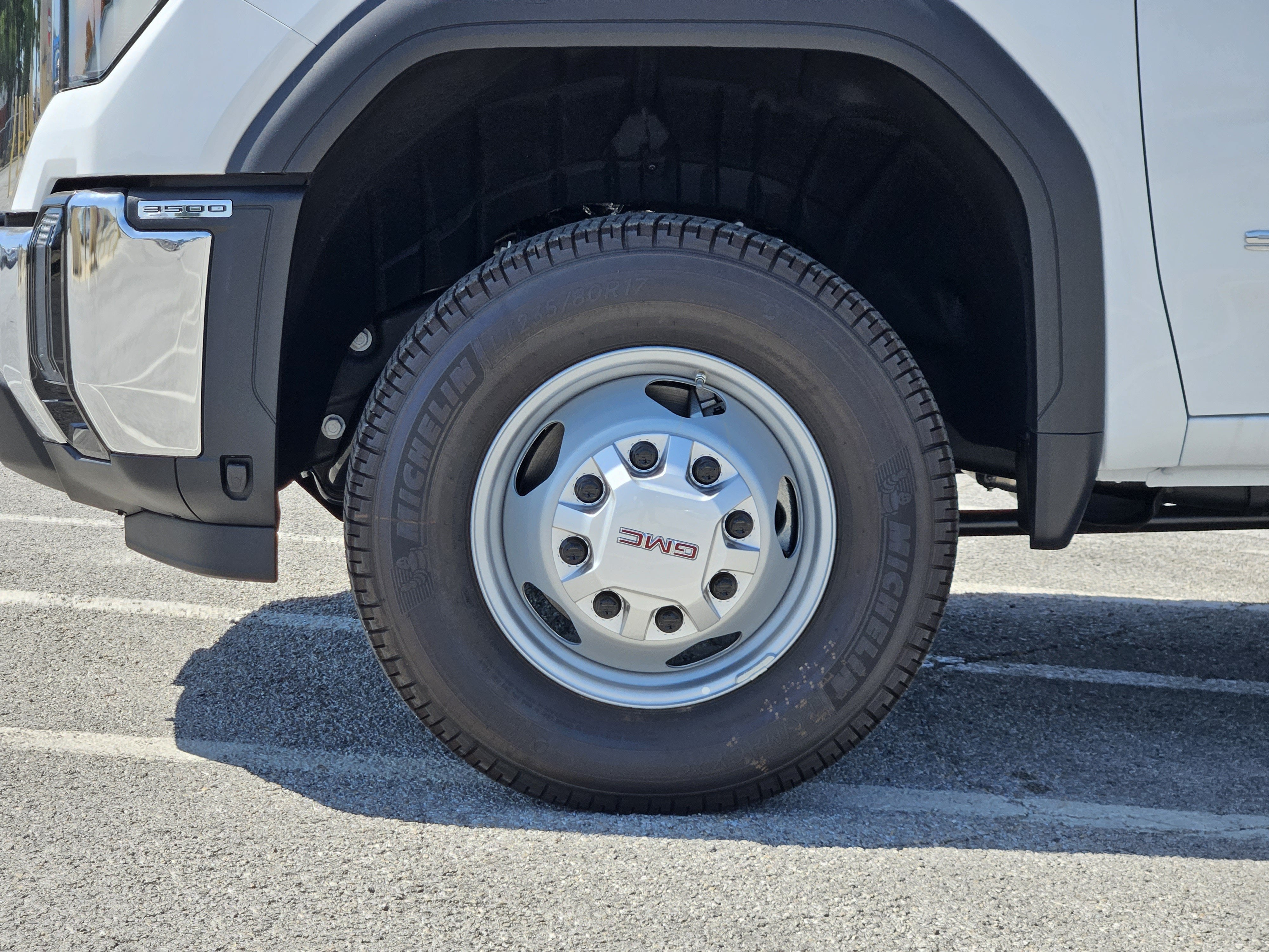 2026 GMC Sierra 3500HD CC Pro