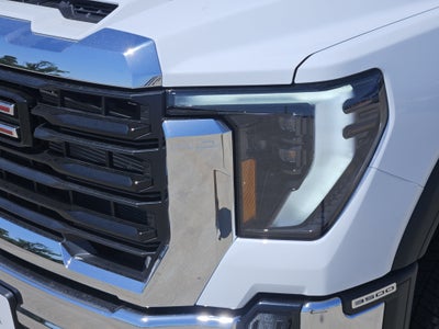 2026 GMC Sierra 3500HD CC Pro