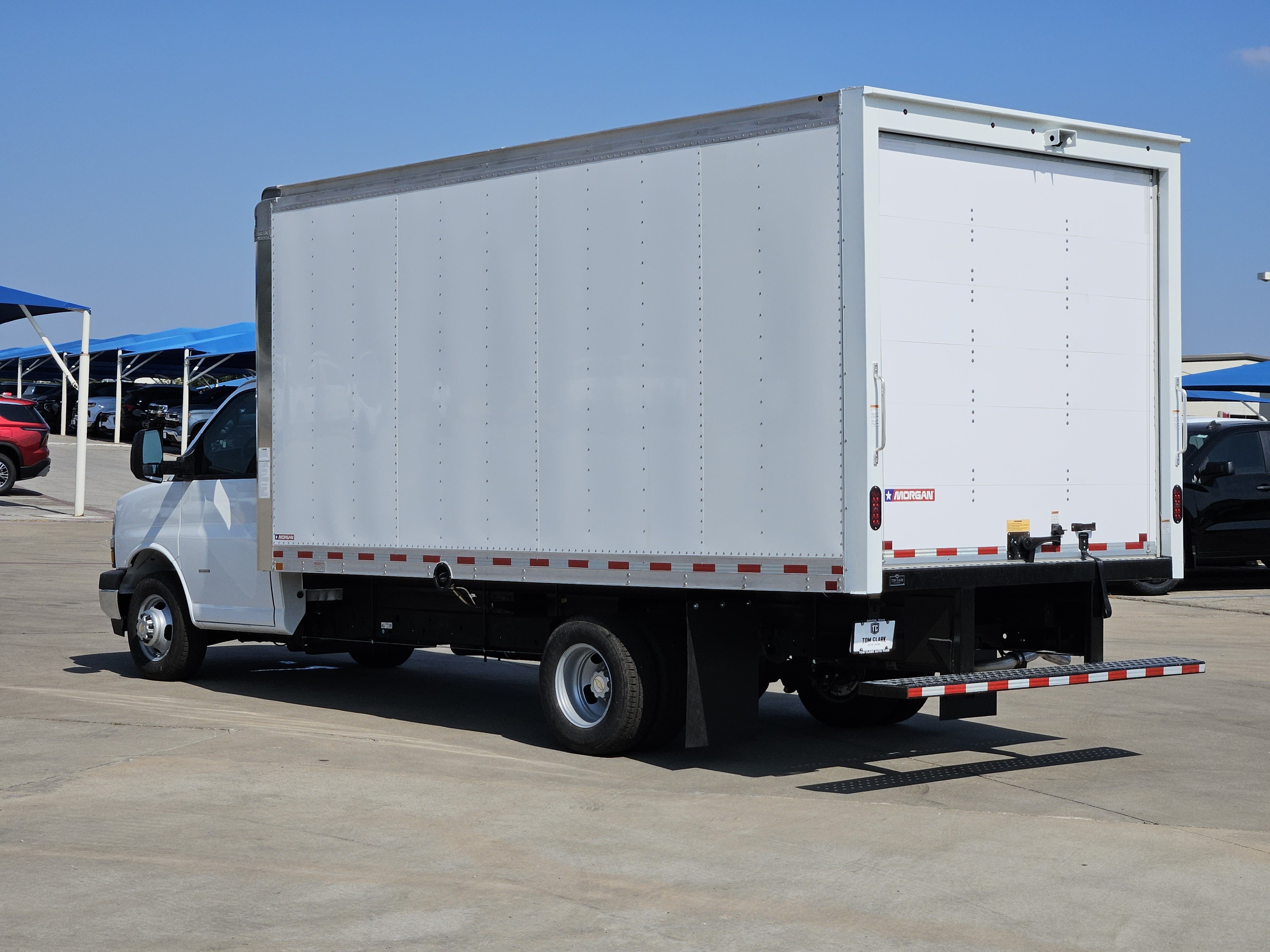 2026 Chevrolet Express Commercial Cutaway Base