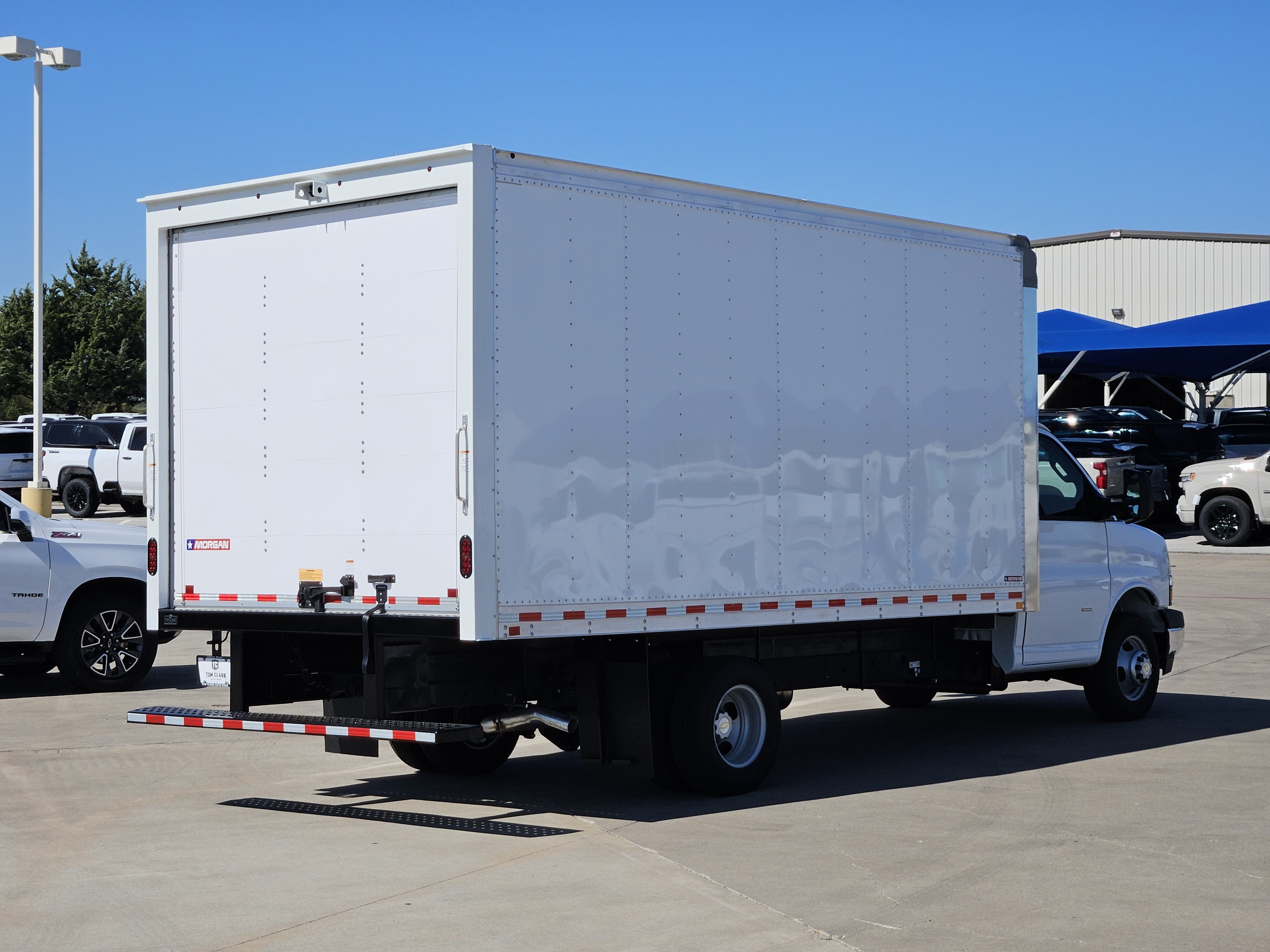 2026 Chevrolet Express Commercial Cutaway Base
