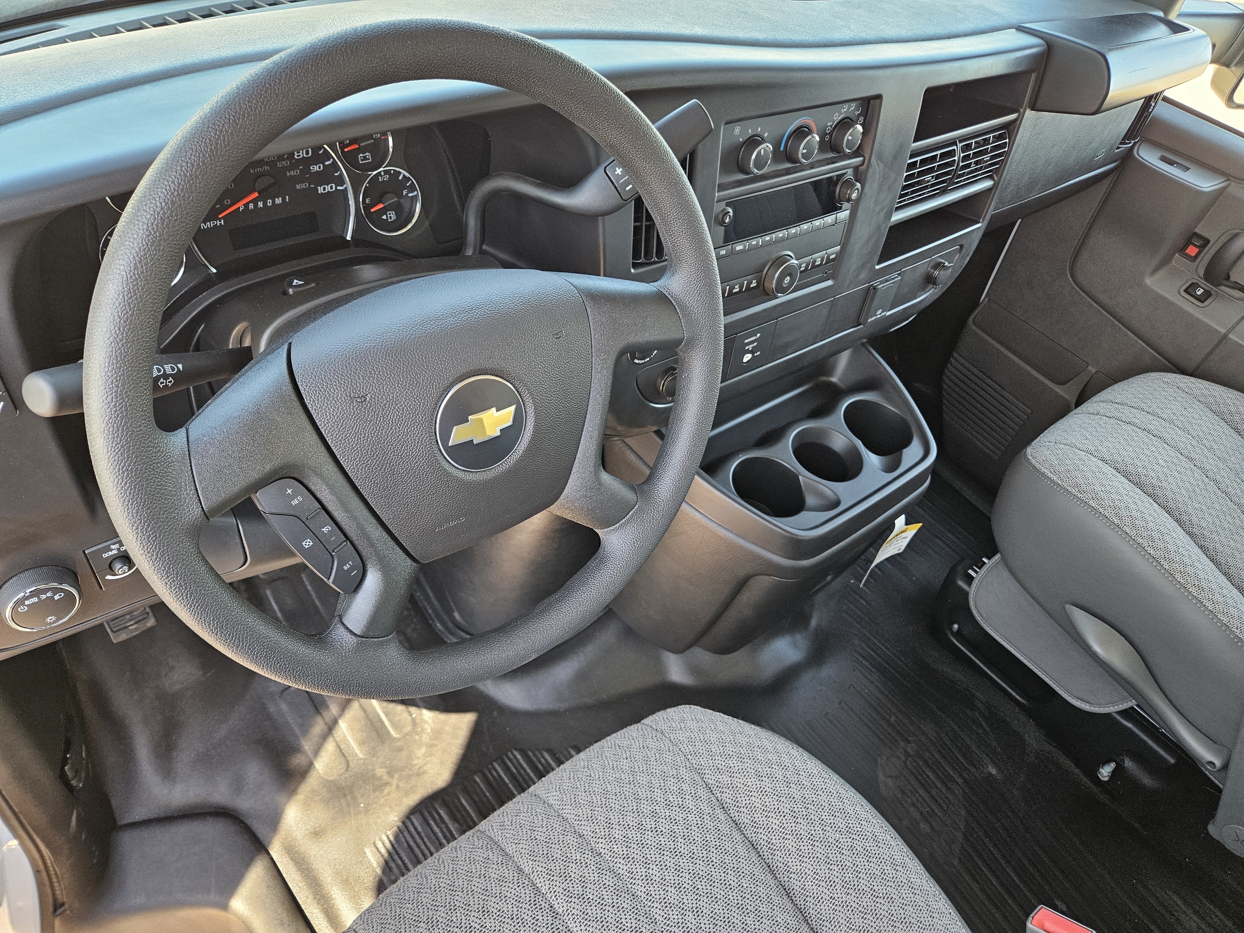 2026 Chevrolet Express Commercial Cutaway Base