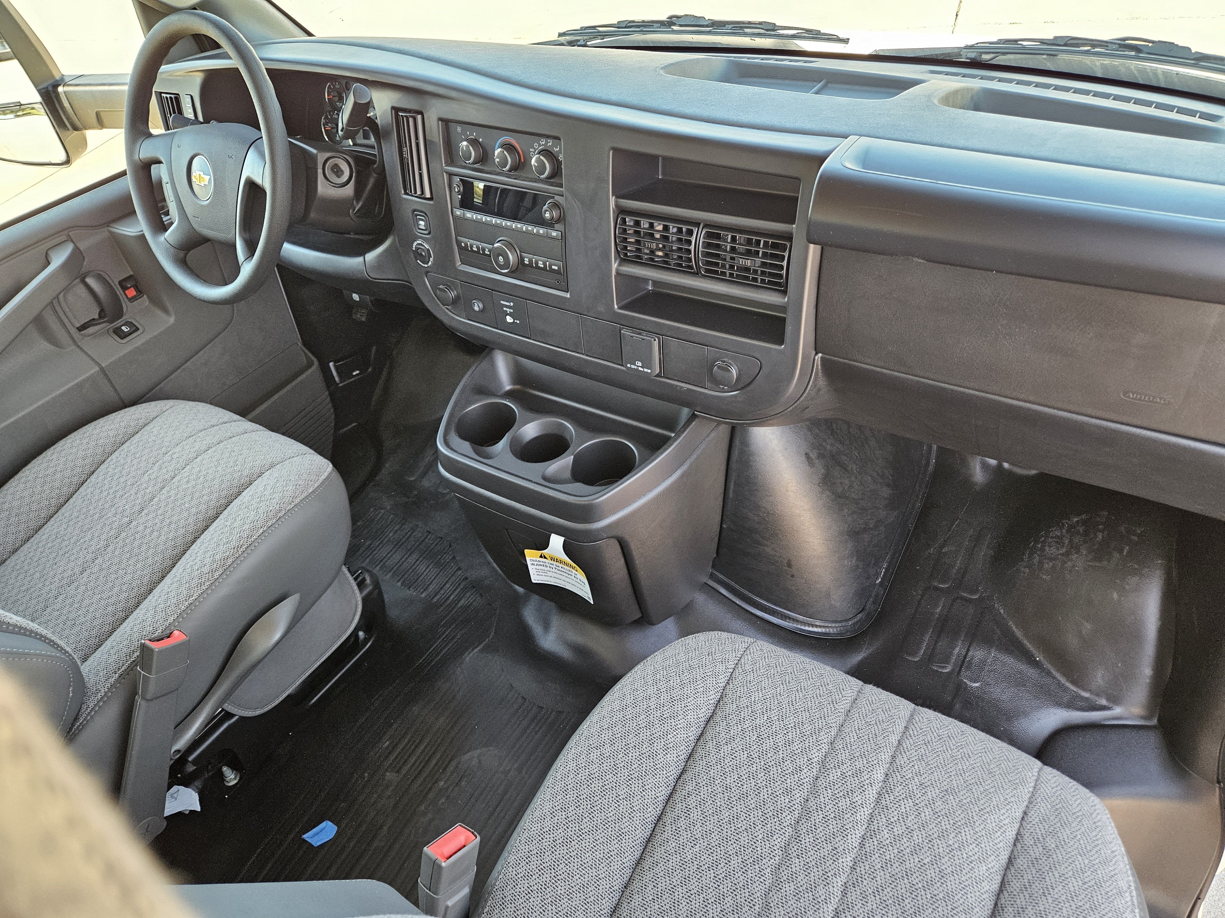 2026 Chevrolet Express Commercial Cutaway Base