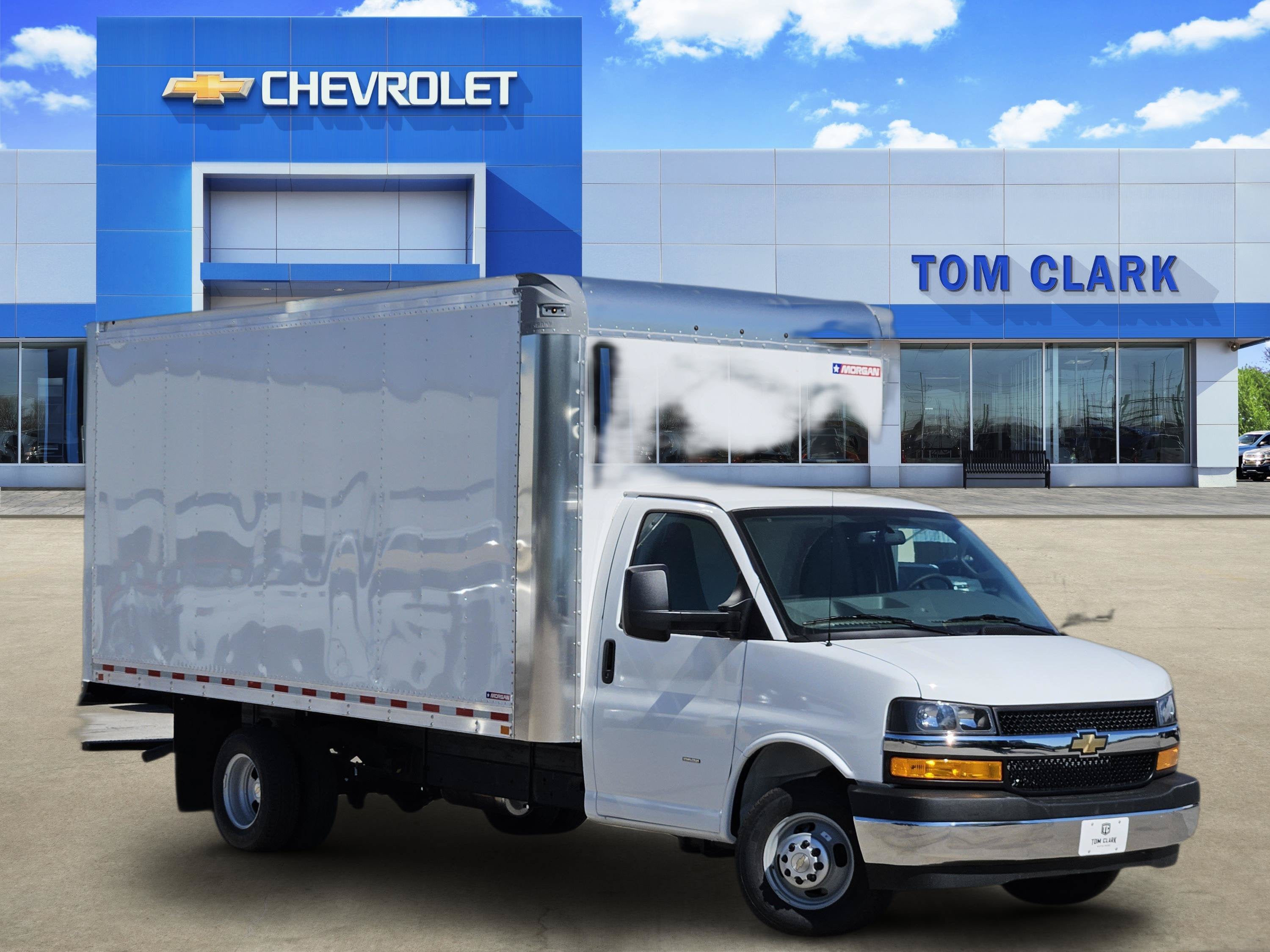 2026 Chevrolet Express Commercial Cutaway Base