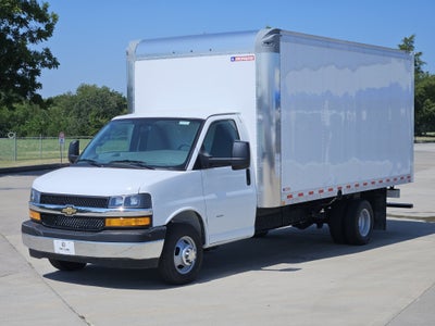 2026 Chevrolet Express Commercial Cutaway Base