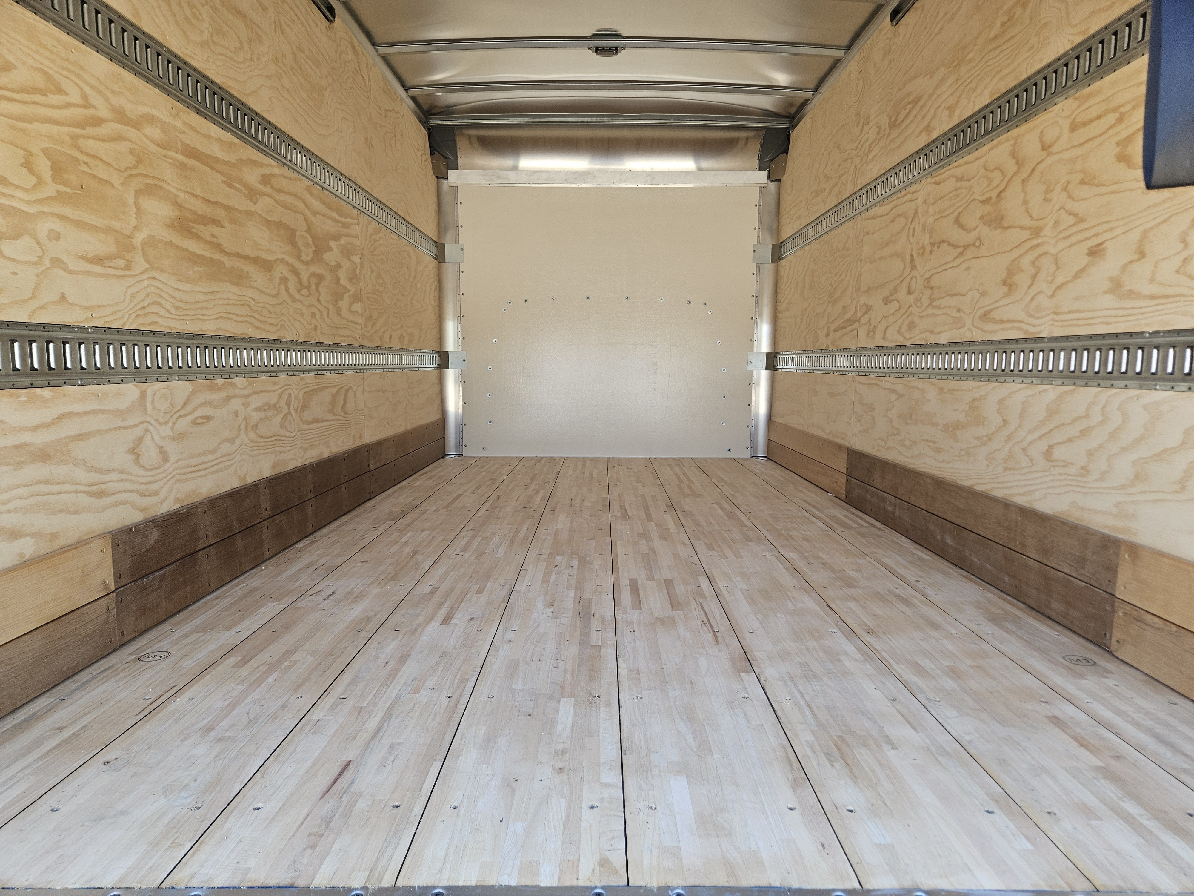 2026 Chevrolet Express Commercial Cutaway Base