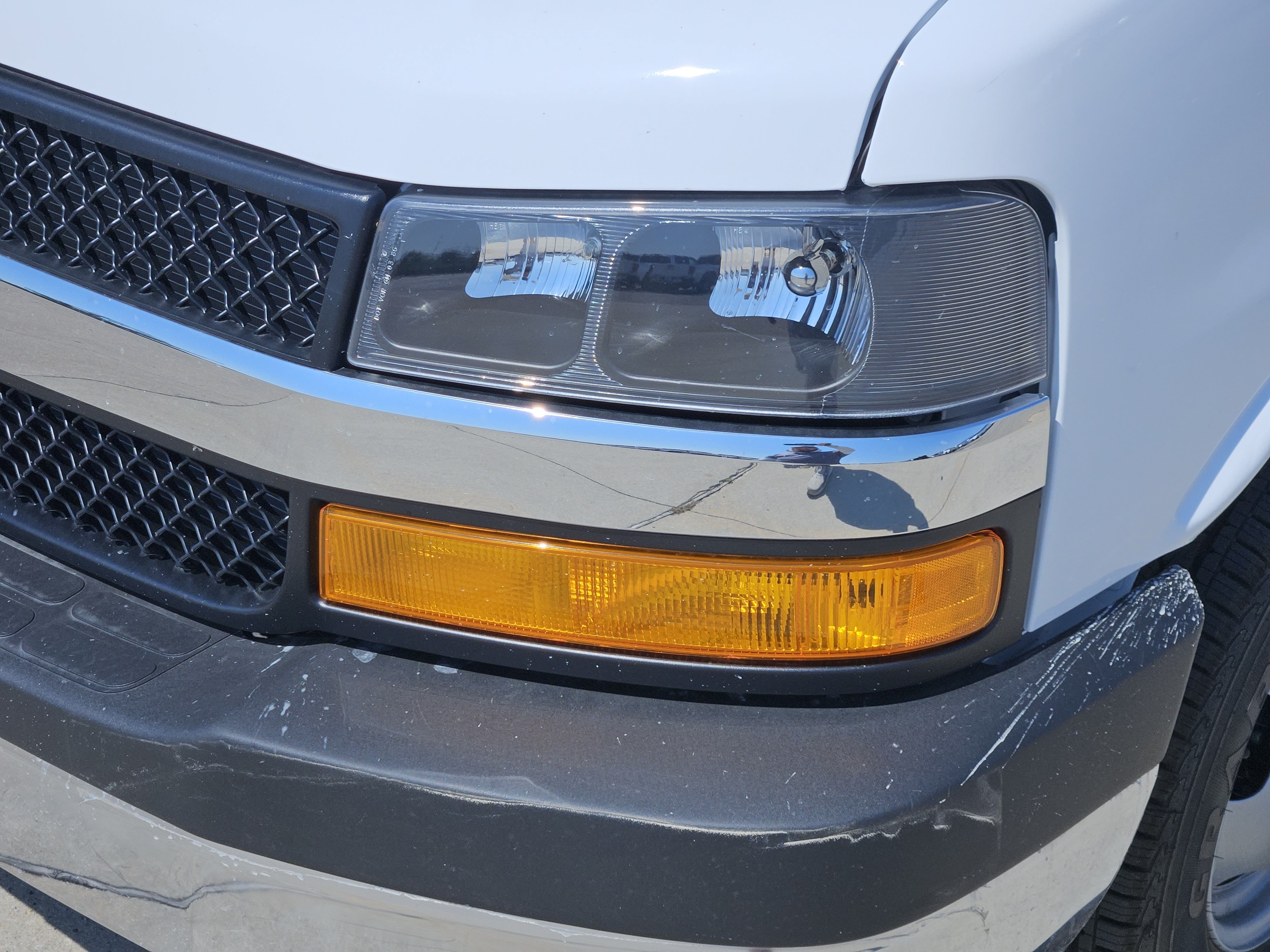 2026 Chevrolet Express Commercial Cutaway Base