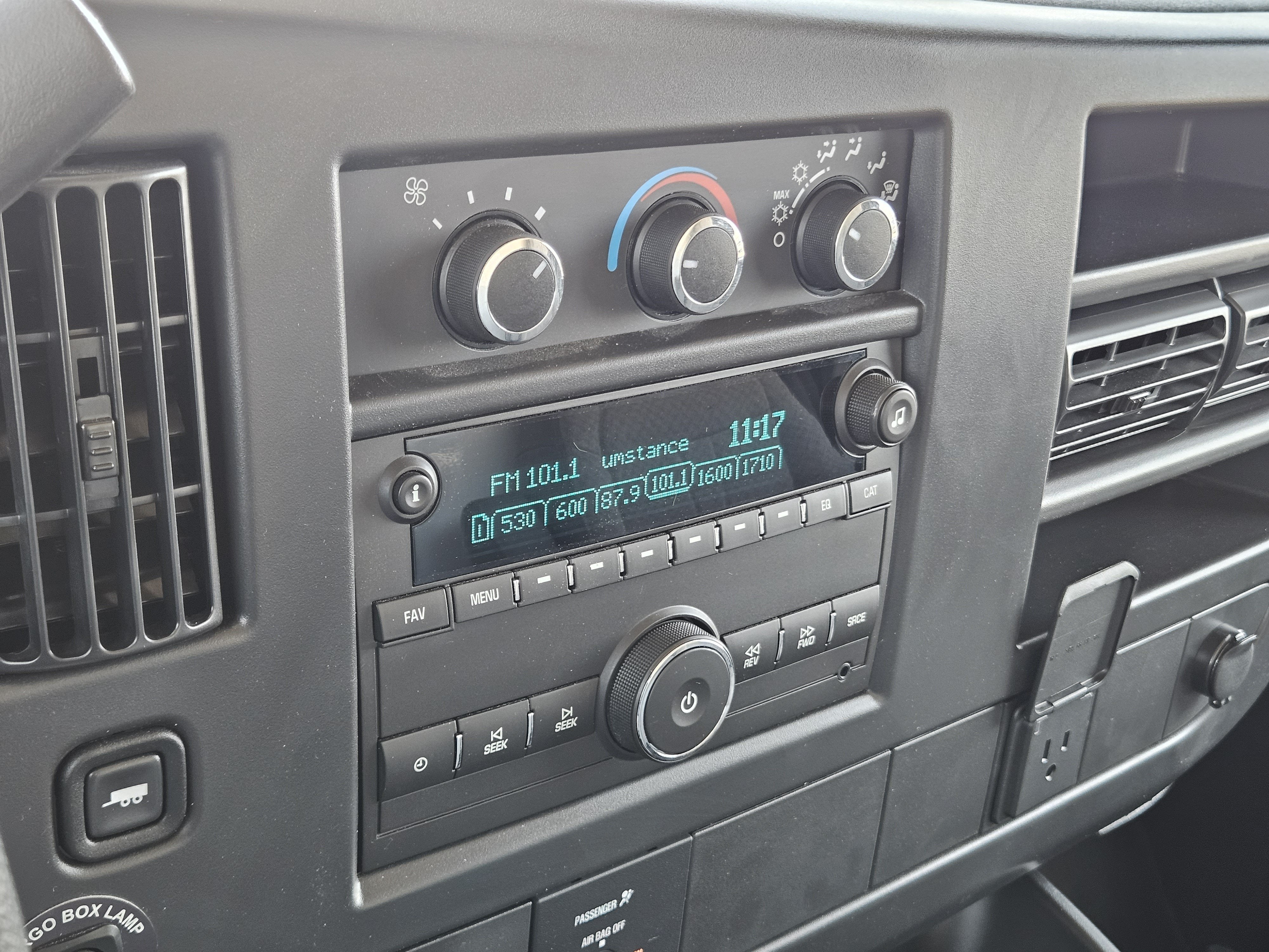 2026 Chevrolet Express Commercial Cutaway Base