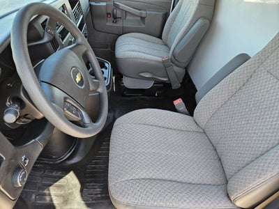 2026 Chevrolet Express Commercial Cutaway Base