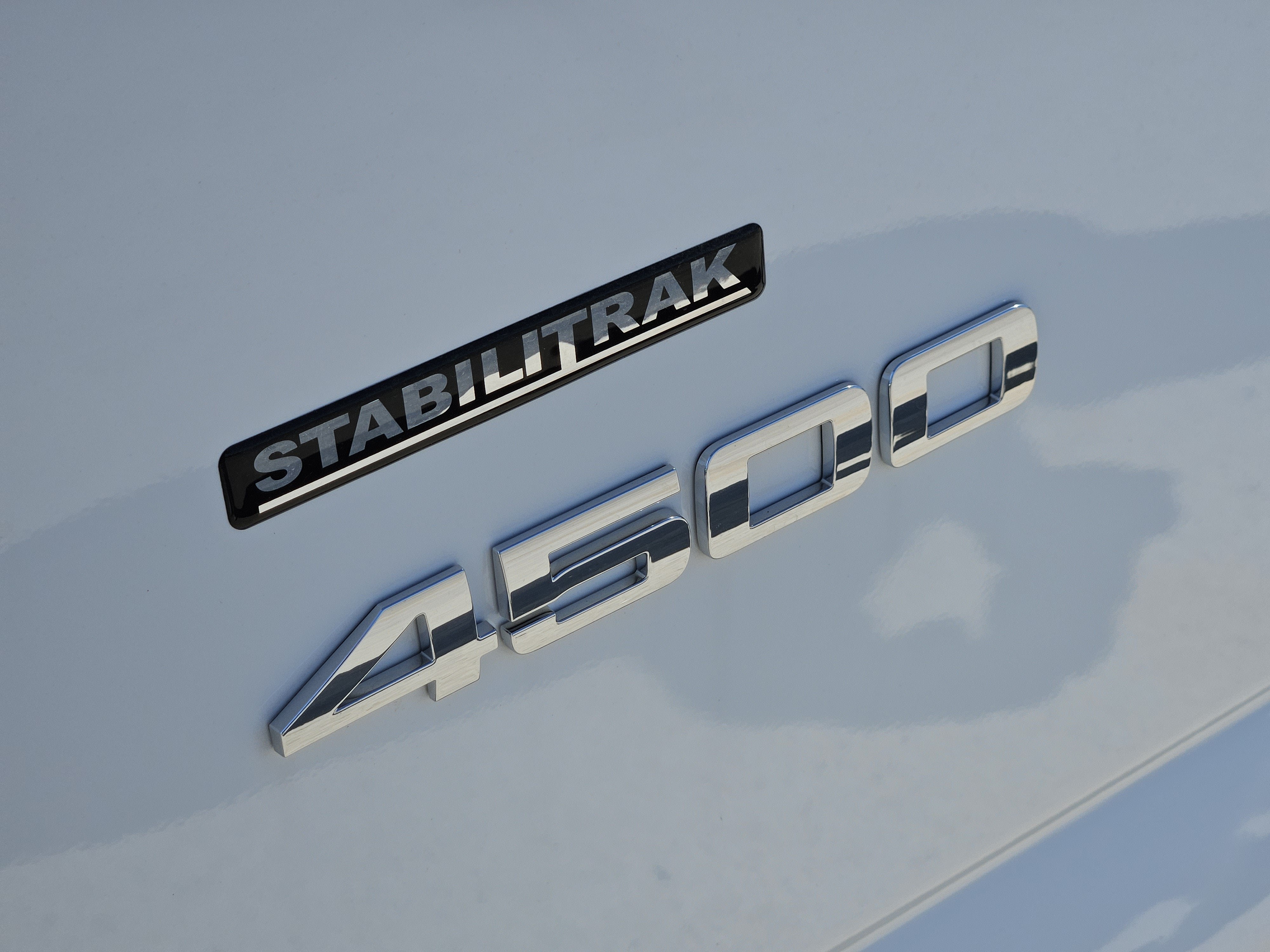2026 Chevrolet Express Commercial Cutaway Base