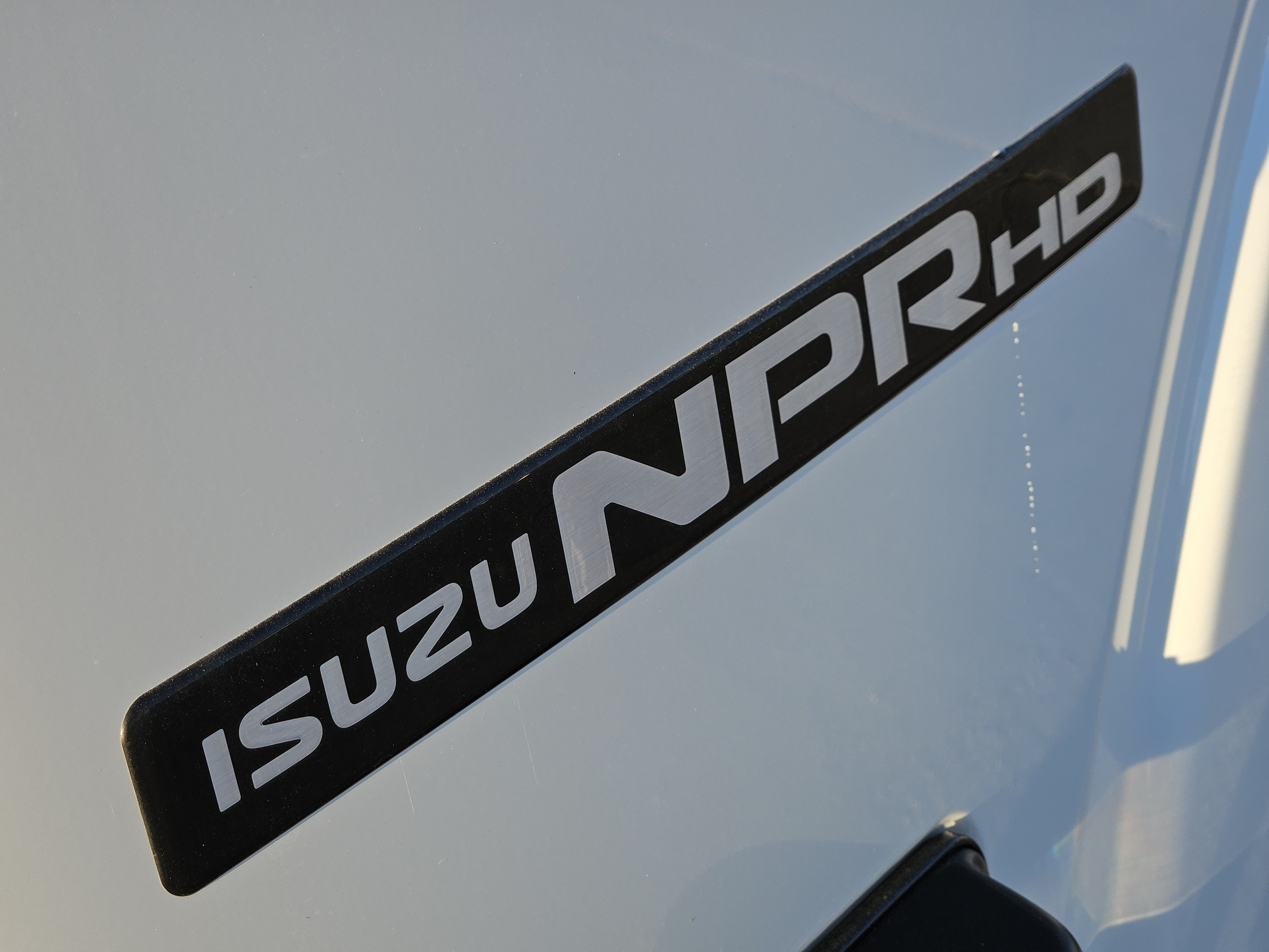 2027 ISUZU ISUZU Base