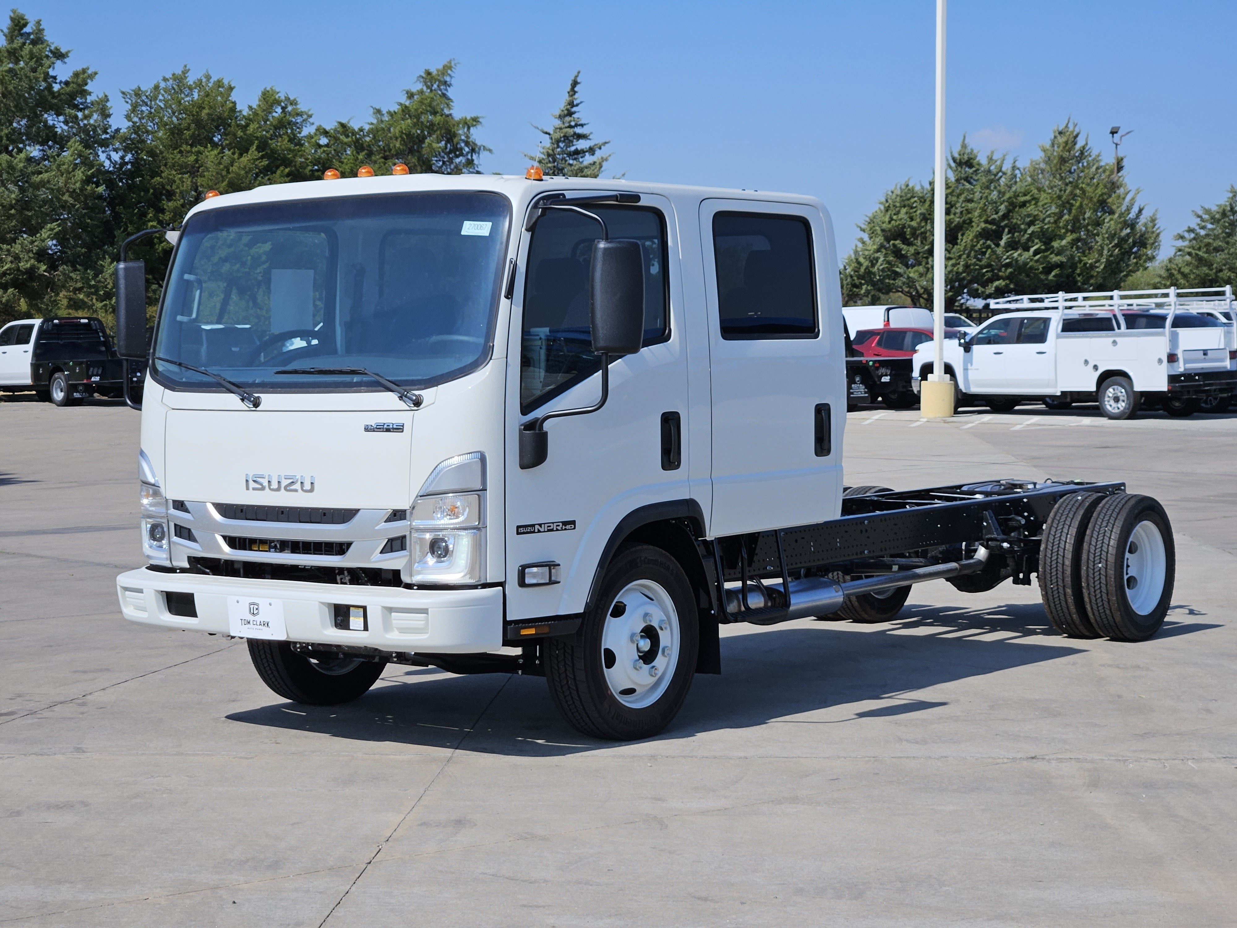 2027 ISUZU 4500 Base