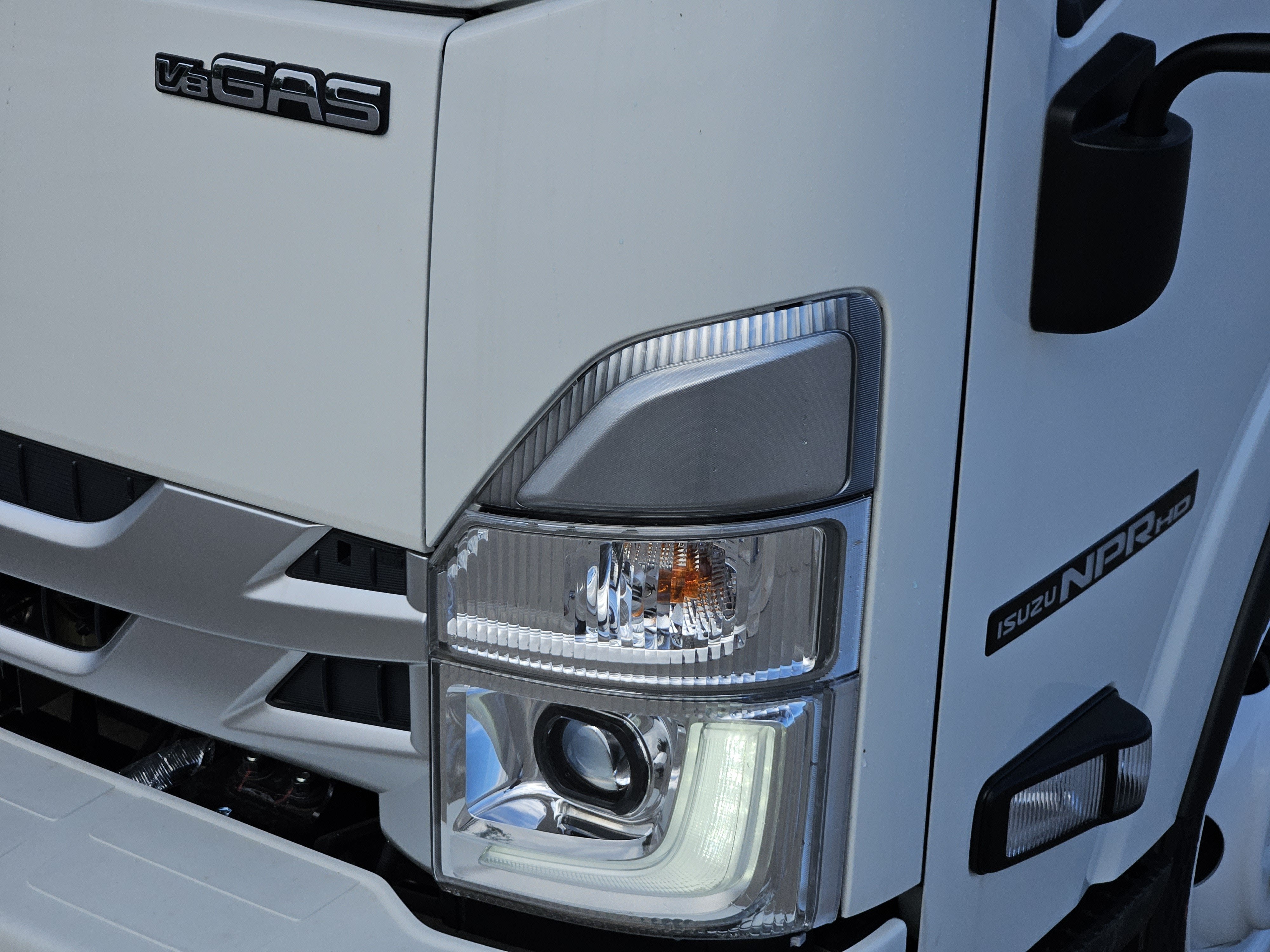 2027 ISUZU ISUZU Base