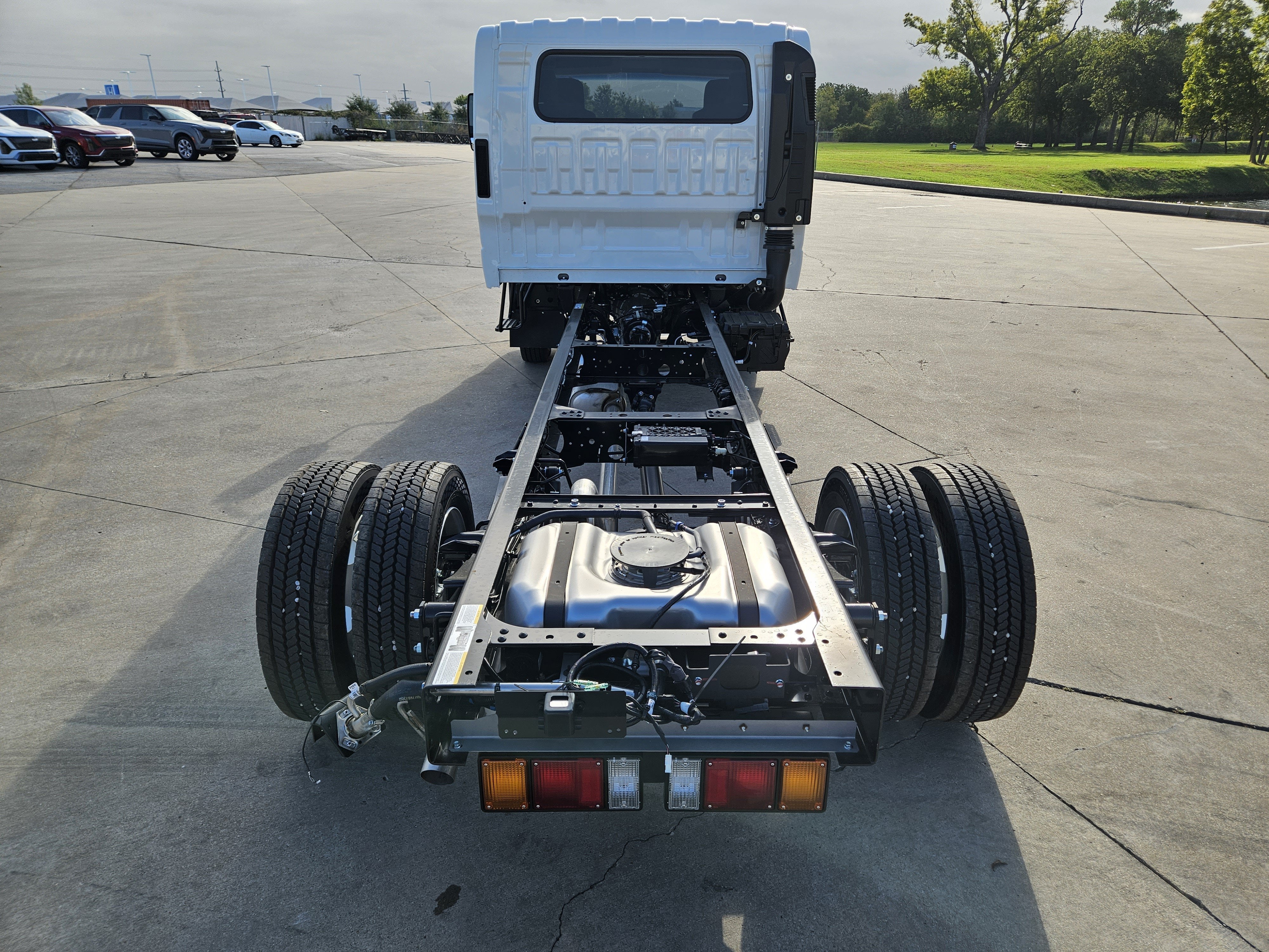 2027 ISUZU ISUZU Base