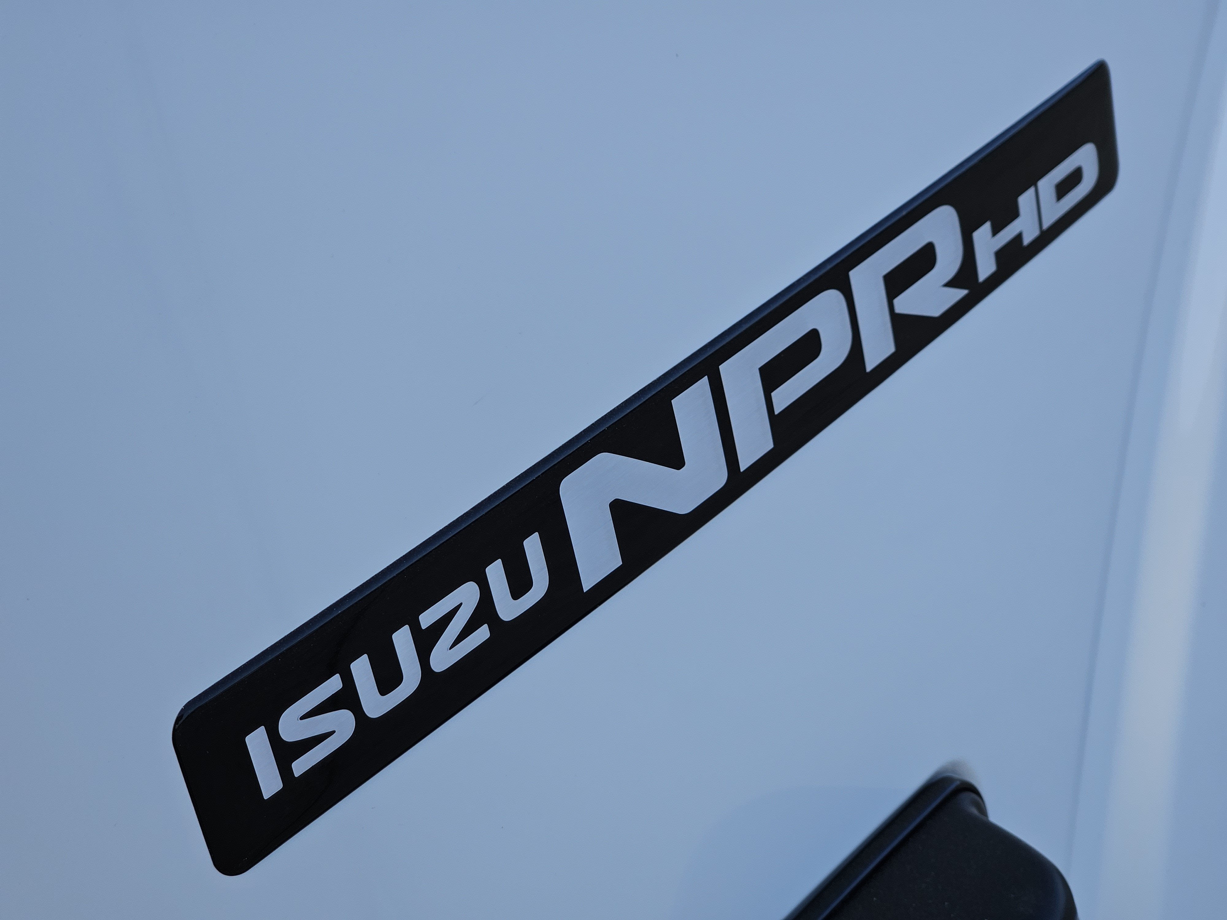 2027 ISUZU ISUZU Base