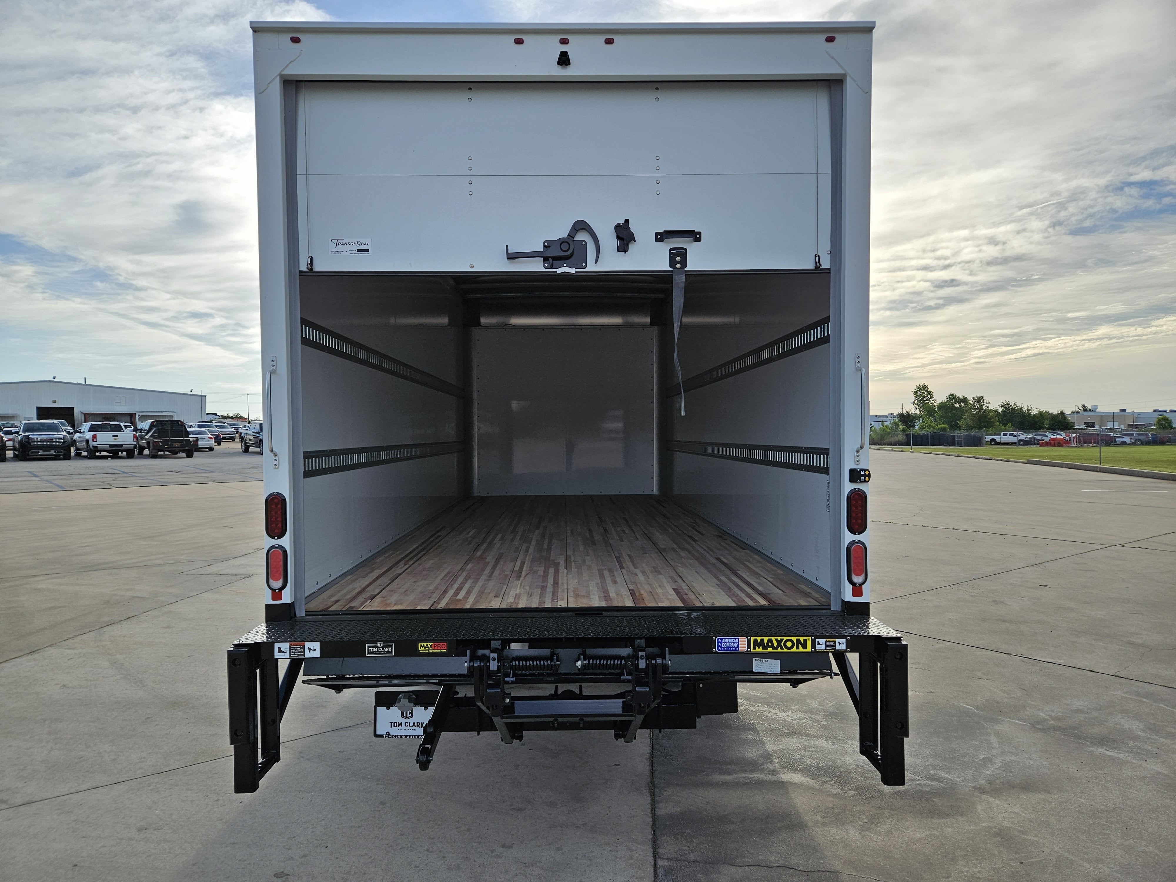 2026 ISUZU 4500 Base