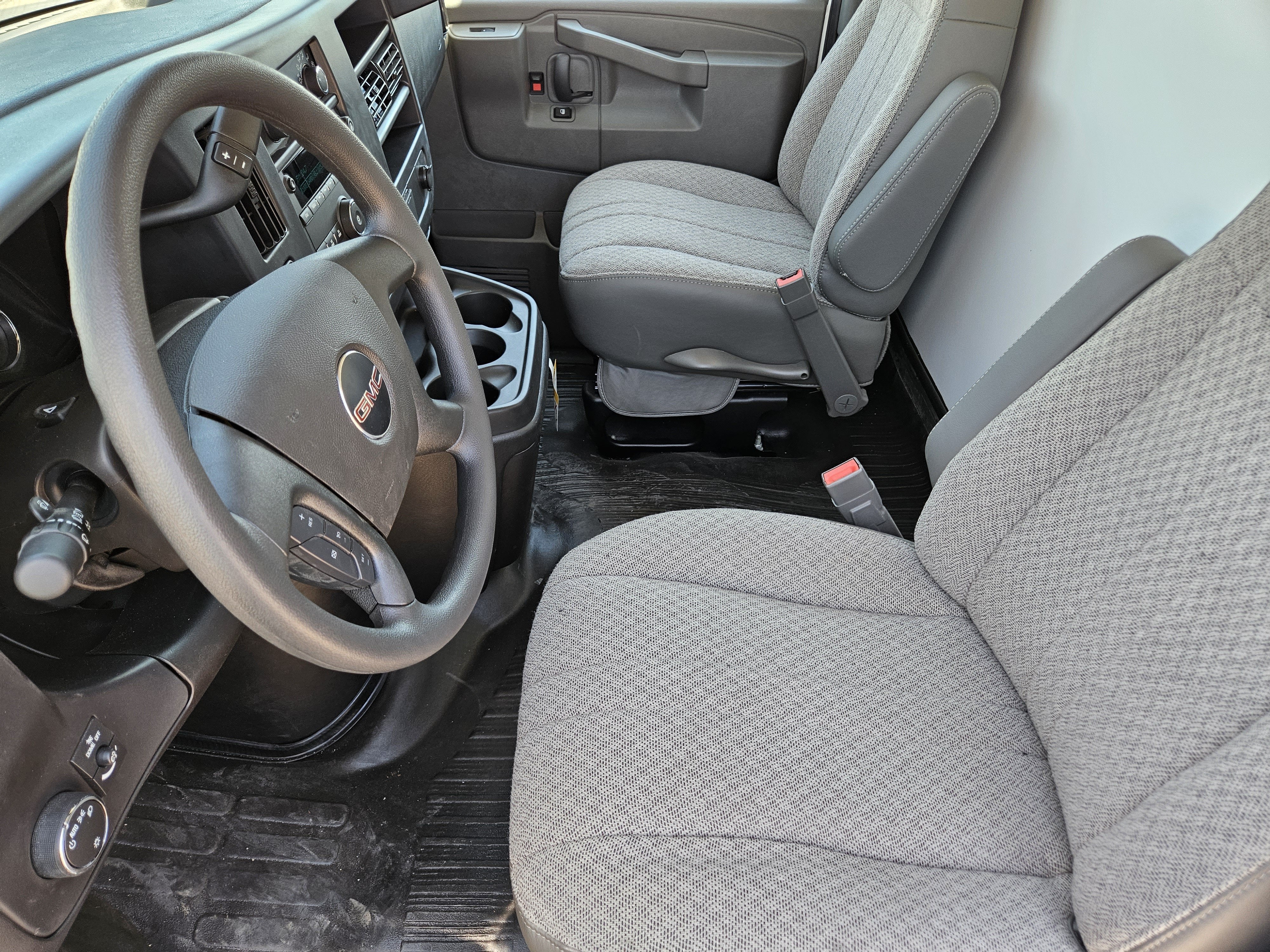 2026 GMC Savana Commercial Cutaway Base