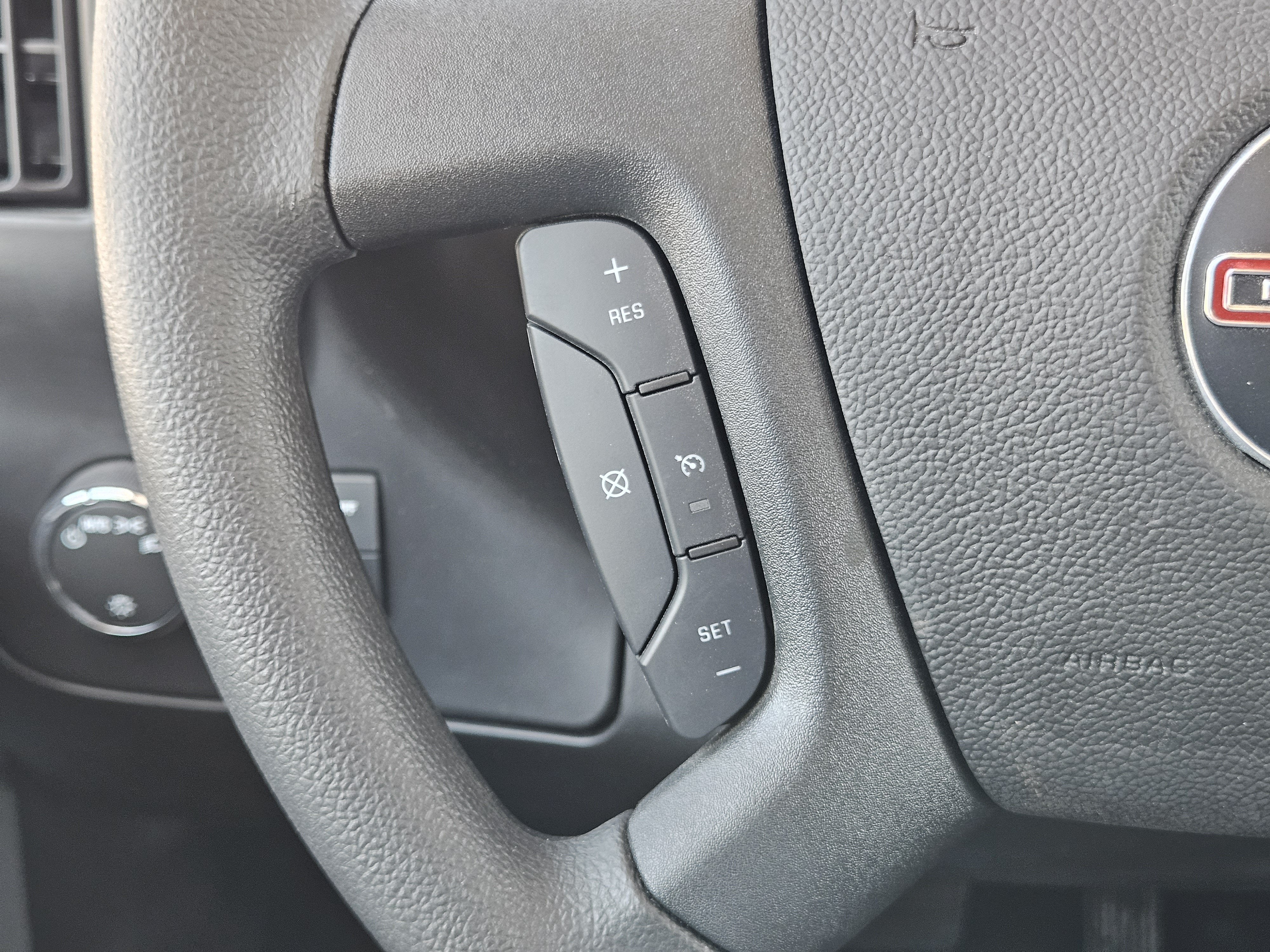 2026 GMC Savana Commercial Cutaway Base