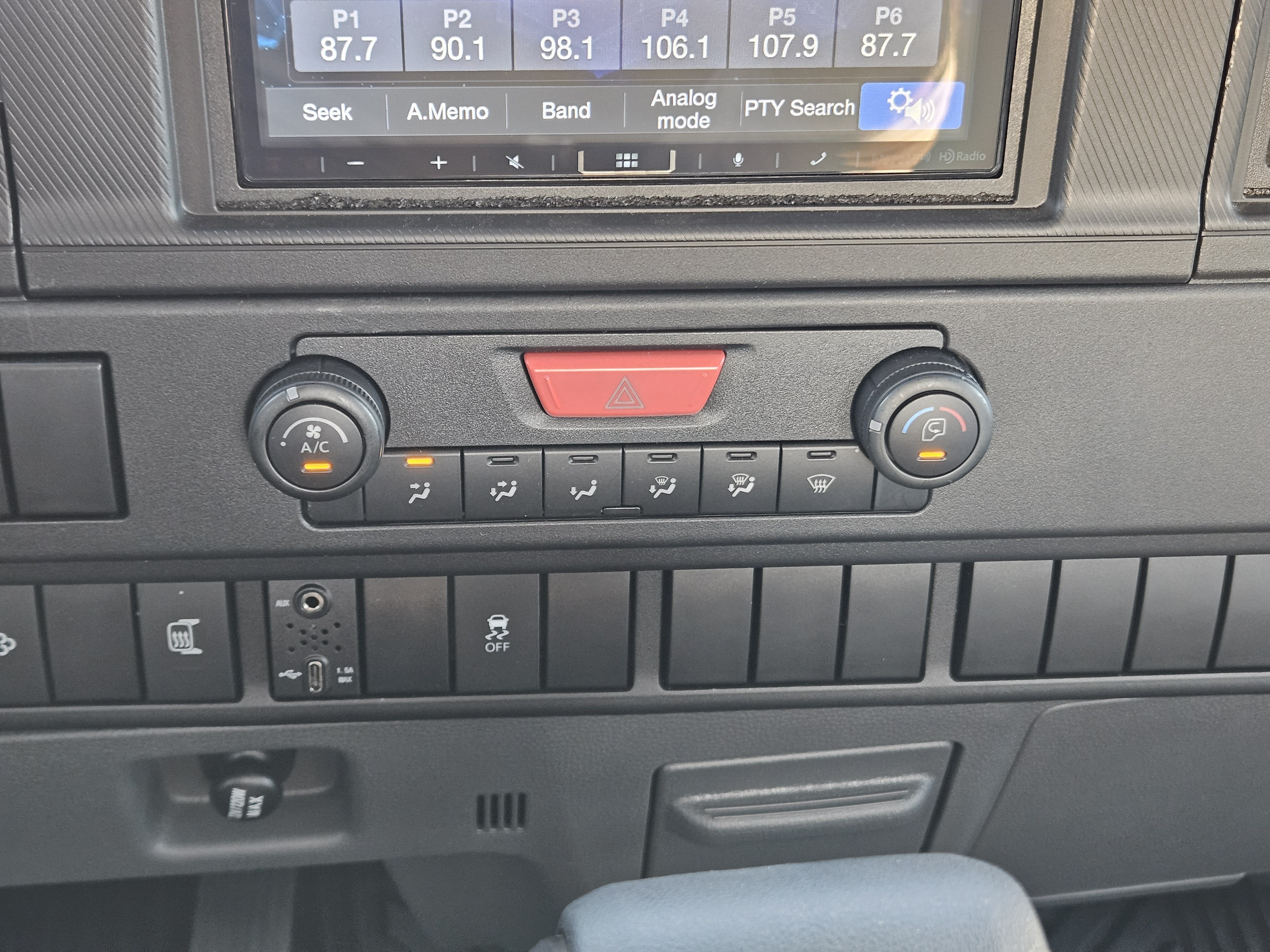 2027 ISUZU 4500 Base